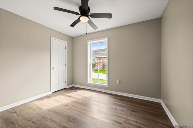 7367 Cherrydale Dr, Denham Springs, LA 70706