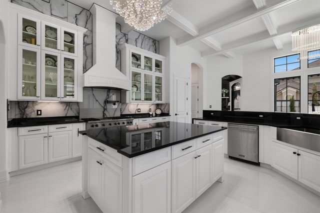 361 S White Chapel Boulevard, Southlake, TX 76092