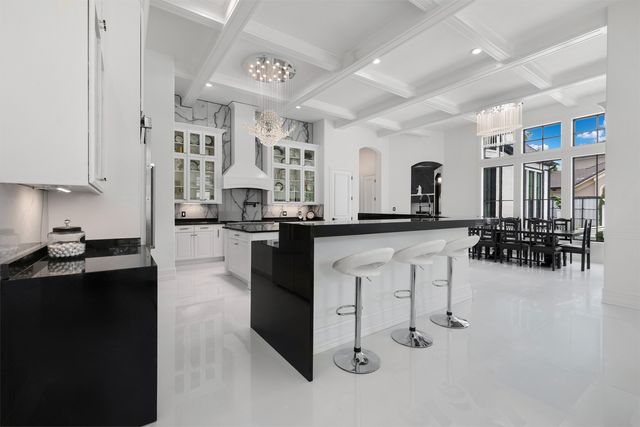 361 S White Chapel Boulevard, Southlake, TX 76092