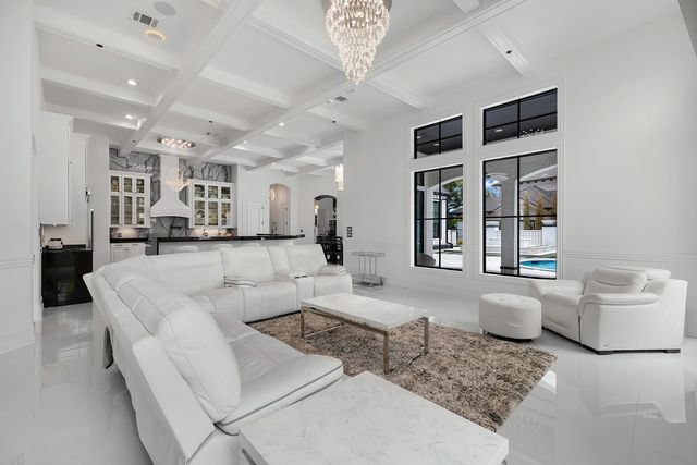 361 S White Chapel Boulevard, Southlake, TX 76092