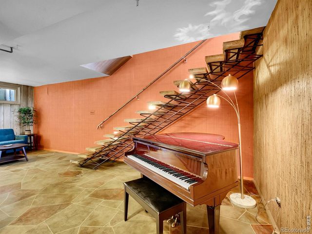 4677 E Hampden Avenue, Denver, CO 80222