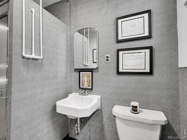 4677 E Hampden Avenue, Denver, CO 80222