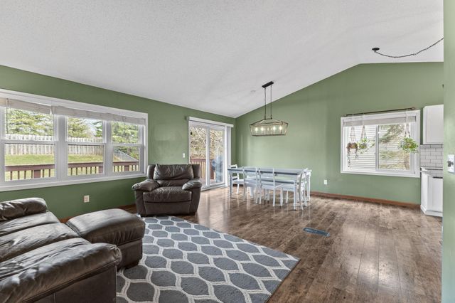 4290 Fox Ridge Road, Eagan, MN 55122