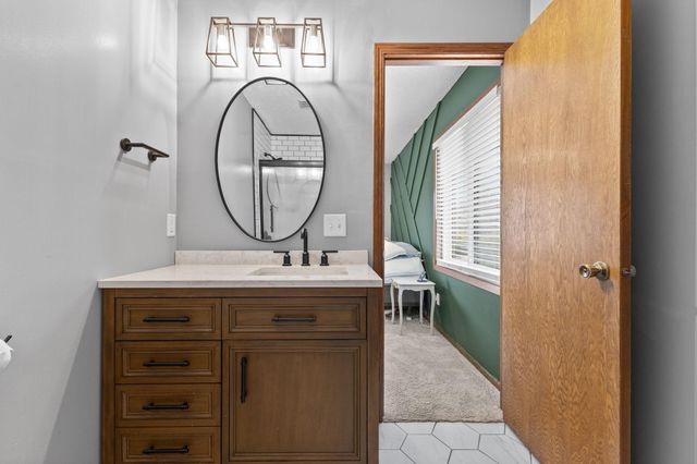 4290 Fox Ridge Road, Eagan, MN 55122