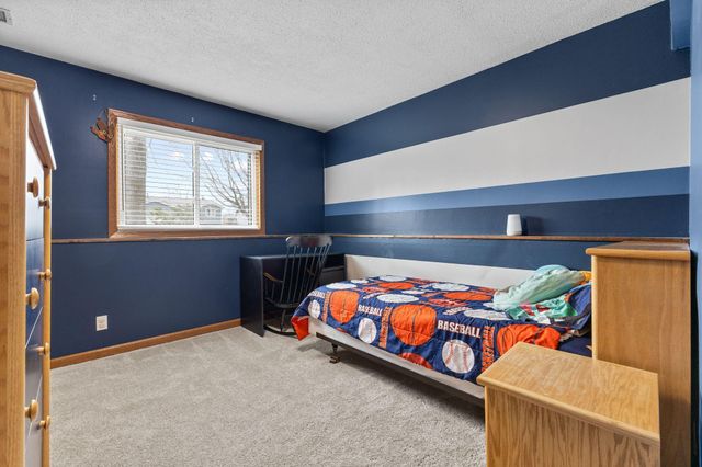 4290 Fox Ridge Road, Eagan, MN 55122