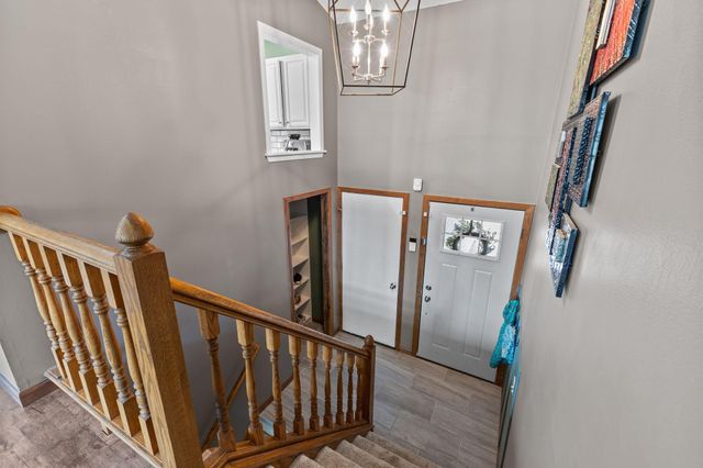 4290 Fox Ridge Road, Eagan, MN 55122