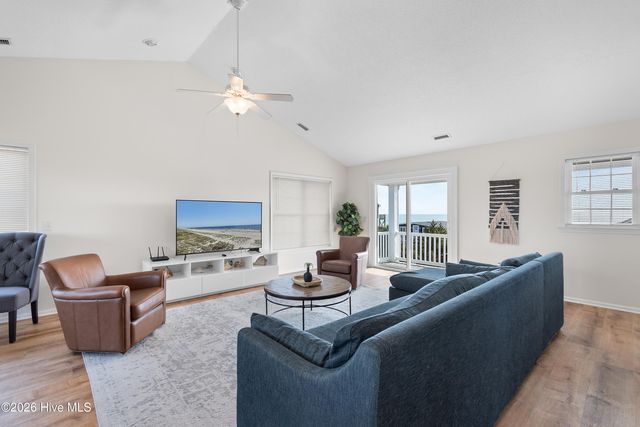 708 Ocean Boulevard W, Supply, NC 28462