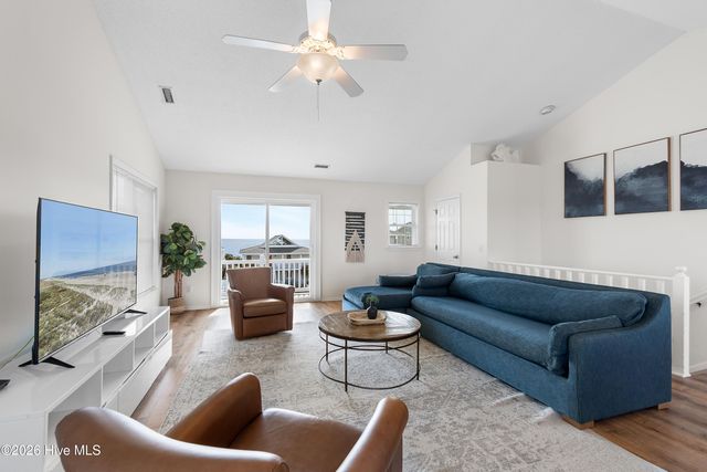 708 Ocean Boulevard W, Supply, NC 28462