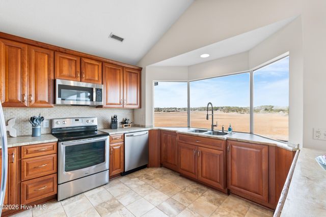 708 Ocean Boulevard W, Supply, NC 28462