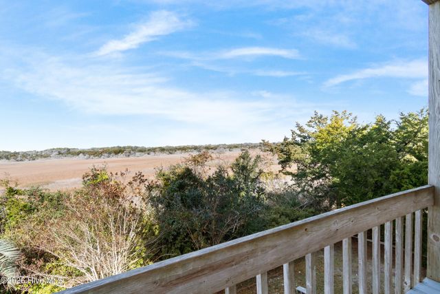 708 Ocean Boulevard W, Supply, NC 28462