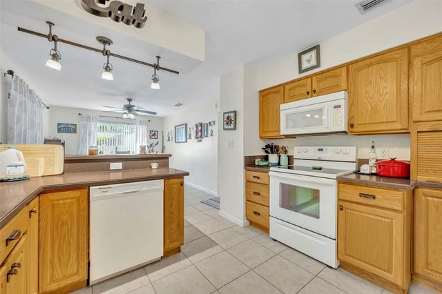 9830 BUNKER ROAD, Leesburg, FL 34788