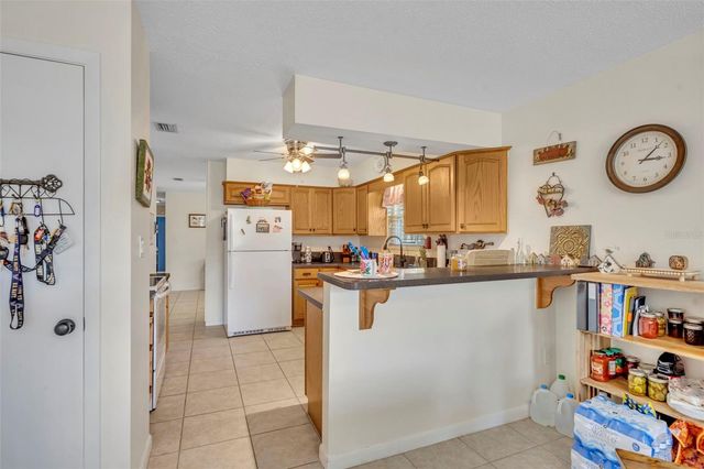 9830 BUNKER ROAD, Leesburg, FL 34788