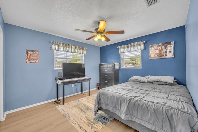 9830 BUNKER ROAD, Leesburg, FL 34788