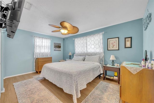 9830 BUNKER ROAD, Leesburg, FL 34788