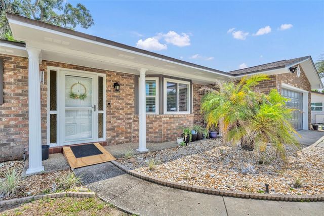 9830 BUNKER ROAD, Leesburg, FL 34788