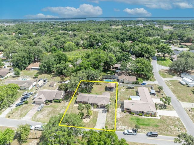 9830 BUNKER ROAD, Leesburg, FL 34788