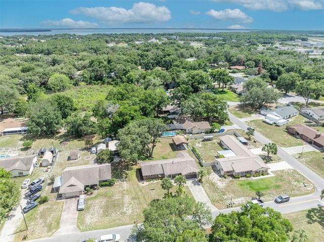 9830 BUNKER ROAD, Leesburg, FL 34788