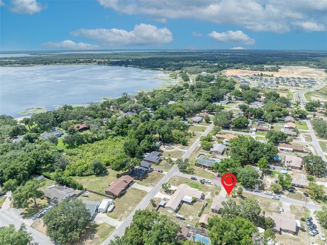 9830 BUNKER ROAD, Leesburg, FL 34788