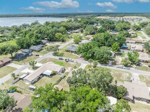 9830 BUNKER ROAD, Leesburg, FL 34788