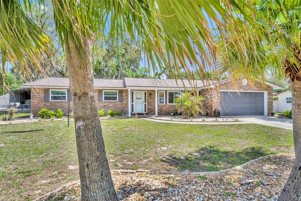 9830 BUNKER ROAD, Leesburg, FL 34788