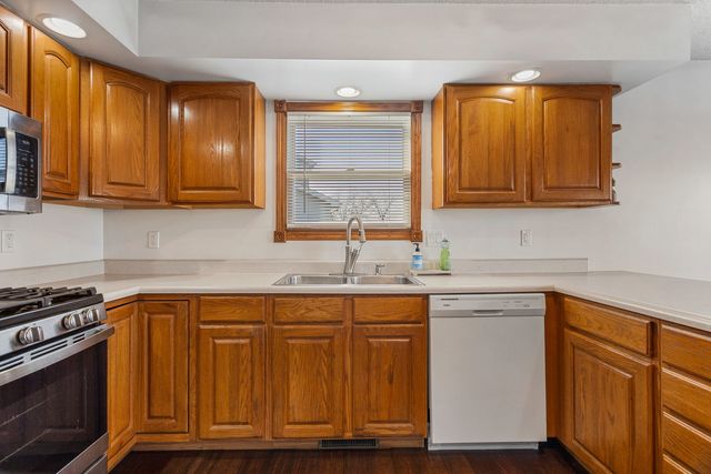 509 Crestwood Drive, Champaign, IL 61822