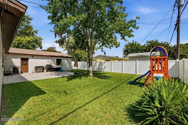 2015 Brian Avenue, South Daytona, FL 32119