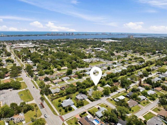 2015 Brian Avenue, South Daytona, FL 32119