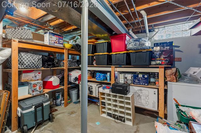 52279 Matterhorn Drive, Macomb Township, MI 48042
