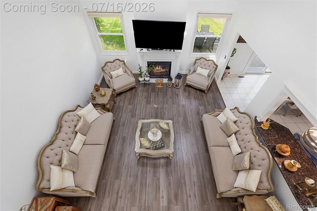 52279 Matterhorn Drive, Macomb Township, MI 48042