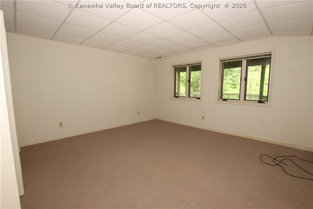 8 Quail Cove Road, Charleston, WV 25314