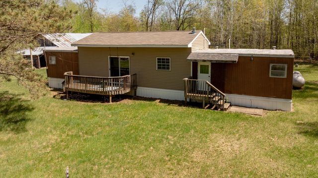 1042 48th Avenue SW, Backus, MN 56435