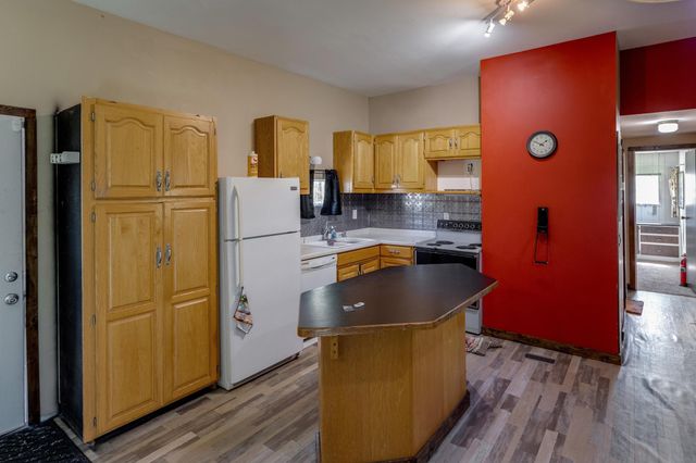 1042 48th Avenue SW, Backus, MN 56435