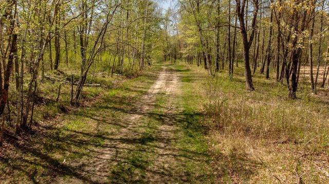 1042 48th Avenue SW, Backus, MN 56435