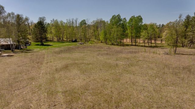 1042 48th Avenue SW, Backus, MN 56435
