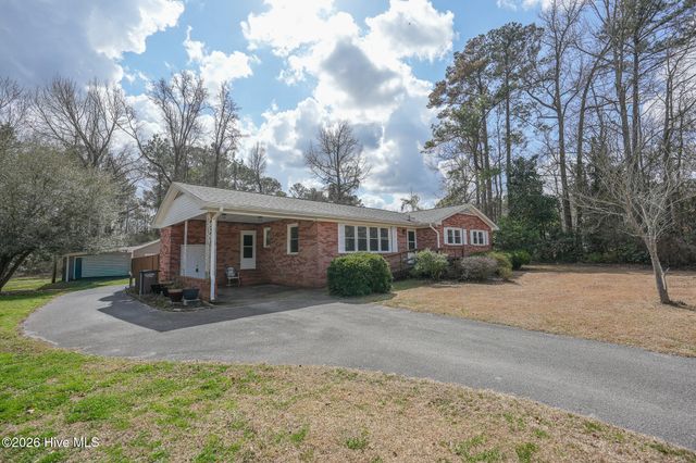 2301 Dawson Cabin Road, Jacksonville, NC 28540