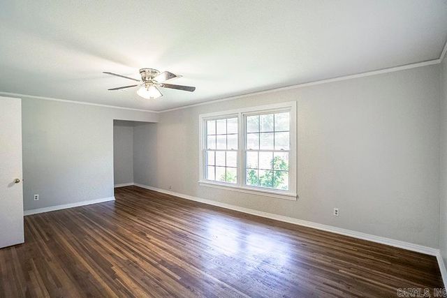 7300 Apache Road, Little Rock, AR 72205