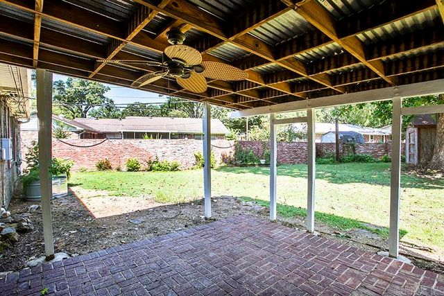 7300 Apache Road, Little Rock, AR 72205