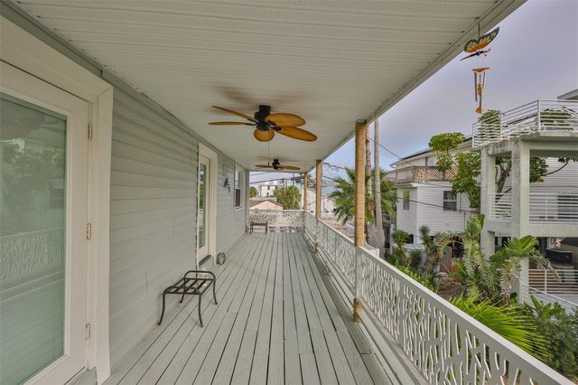 134 86TH TERRACE, Treasure Island, FL 33706