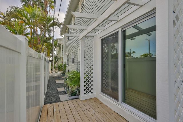 134 86TH TERRACE, Treasure Island, FL 33706