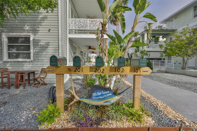 134 86TH TERRACE, Treasure Island, FL 33706