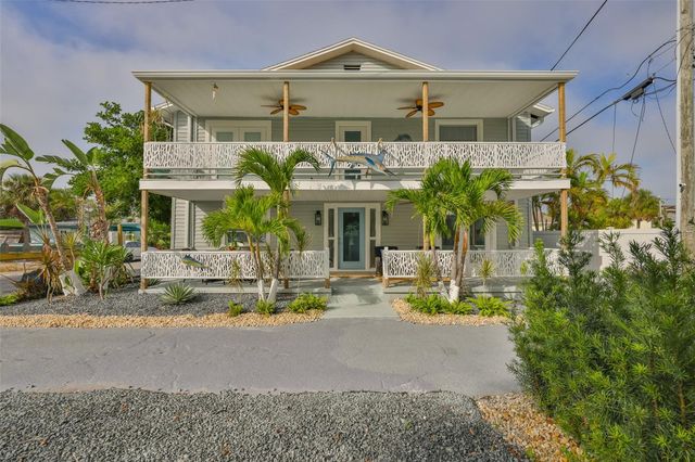 134 86TH TERRACE, Treasure Island, FL 33706