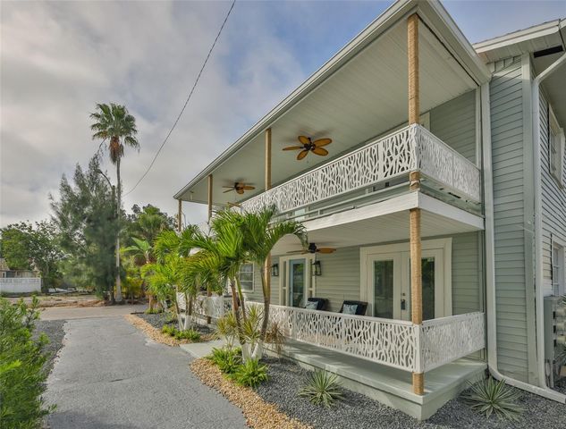 134 86TH TERRACE, Treasure Island, FL 33706