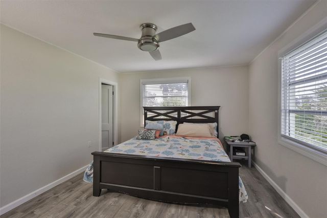 134 86TH TERRACE, Treasure Island, FL 33706