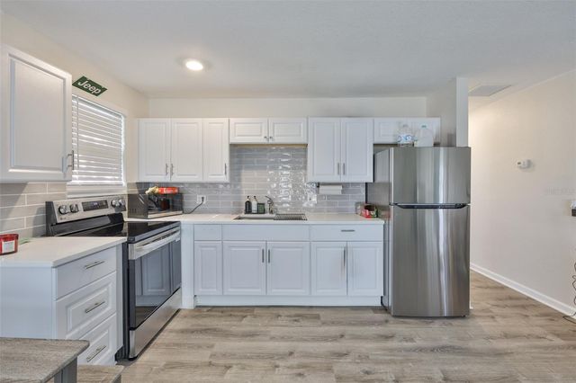 134 86TH TERRACE, Treasure Island, FL 33706