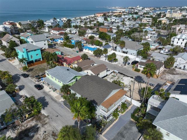 134 86TH TERRACE, Treasure Island, FL 33706