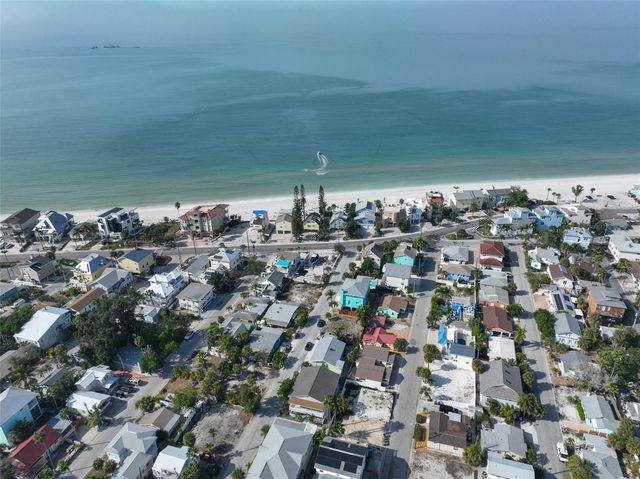 134 86TH TERRACE, Treasure Island, FL 33706