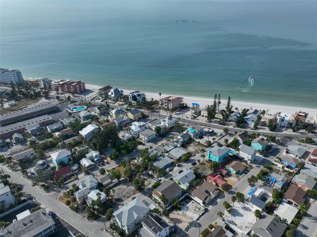 134 86TH TERRACE, Treasure Island, FL 33706