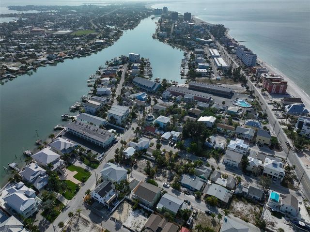 134 86TH TERRACE, Treasure Island, FL 33706