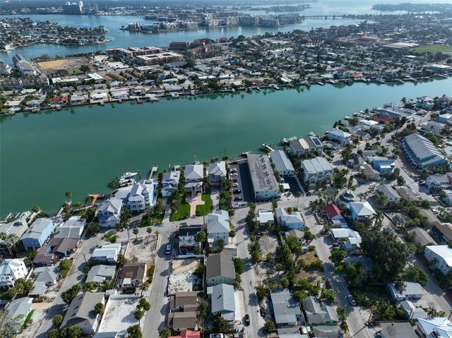 134 86TH TERRACE, Treasure Island, FL 33706