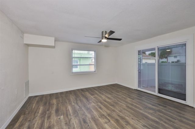 134 86TH TERRACE, Treasure Island, FL 33706